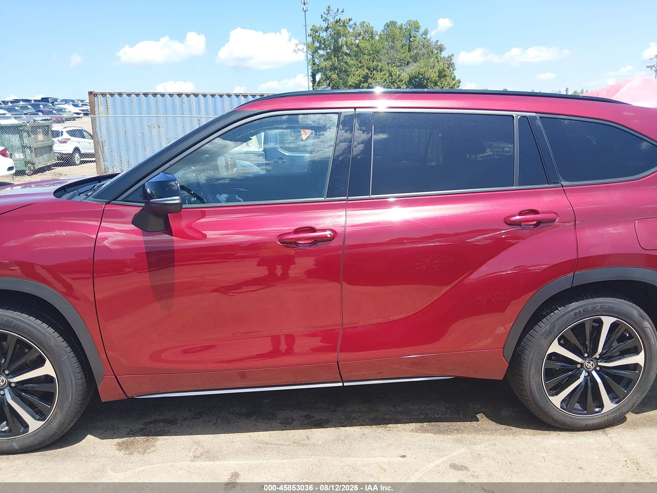 2021 TOYOTA HIGHLANDER XSE