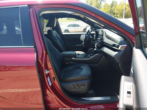 2021 TOYOTA HIGHLANDER XSE