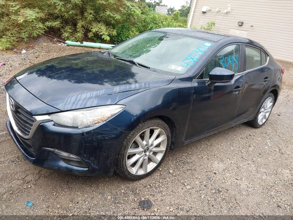 2017 MAZDA MAZDA3 TOURING