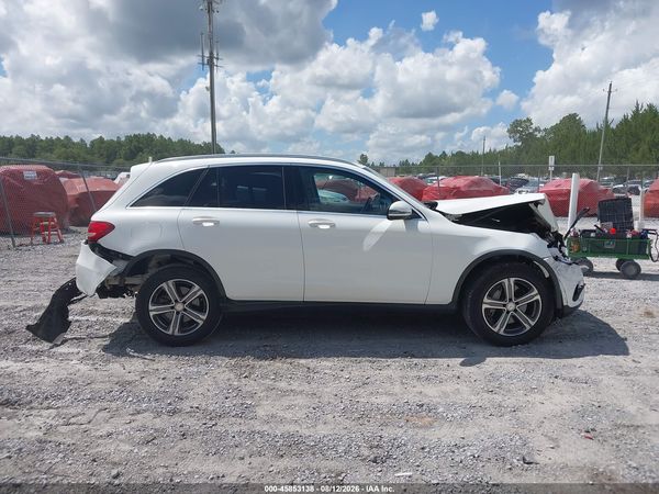 2016 MERCEDES-BENZ GLC 300 GLC300