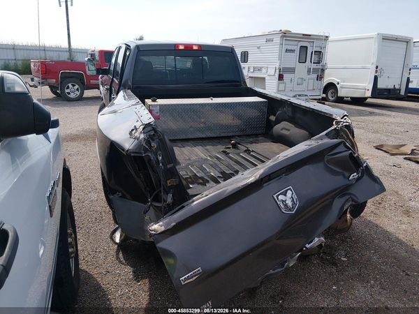 2018 RAM 3500 LARAMIE  4X4 8' BOX
