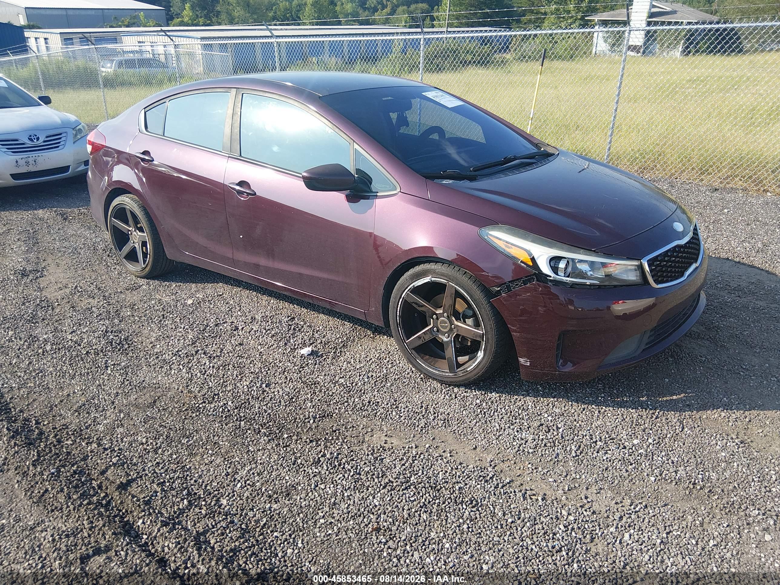 2017 KIA FORTE LX