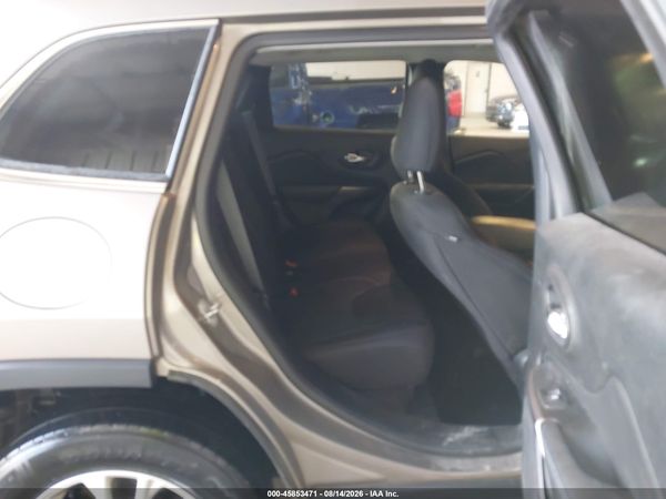 2019 JEEP CHEROKEE LATITUDE 4X4