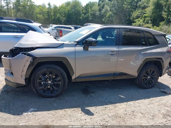 2026 TOYOTA RAV4 SE