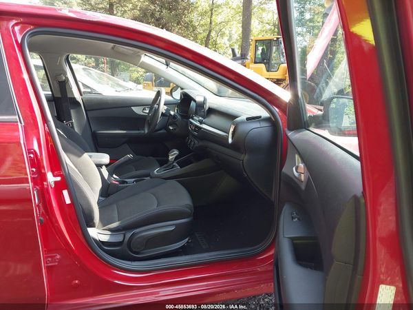 2023 KIA FORTE LXS — I5