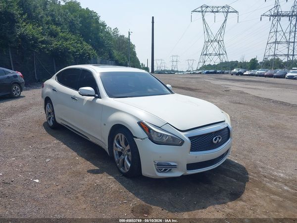 2017 INFINITI Q70L 3.7X