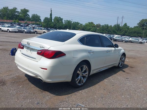 2017 INFINITI Q70L 3.7X