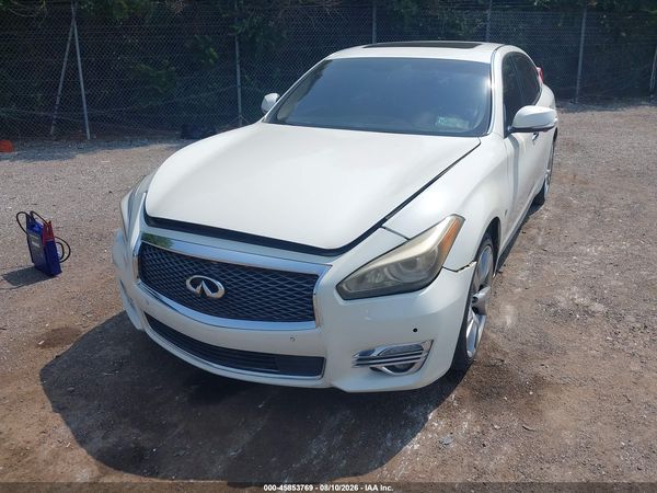 2017 INFINITI Q70L 3.7X