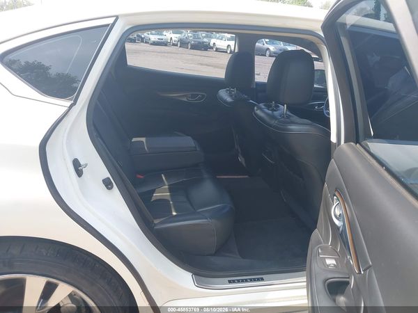 2017 INFINITI Q70L 3.7X
