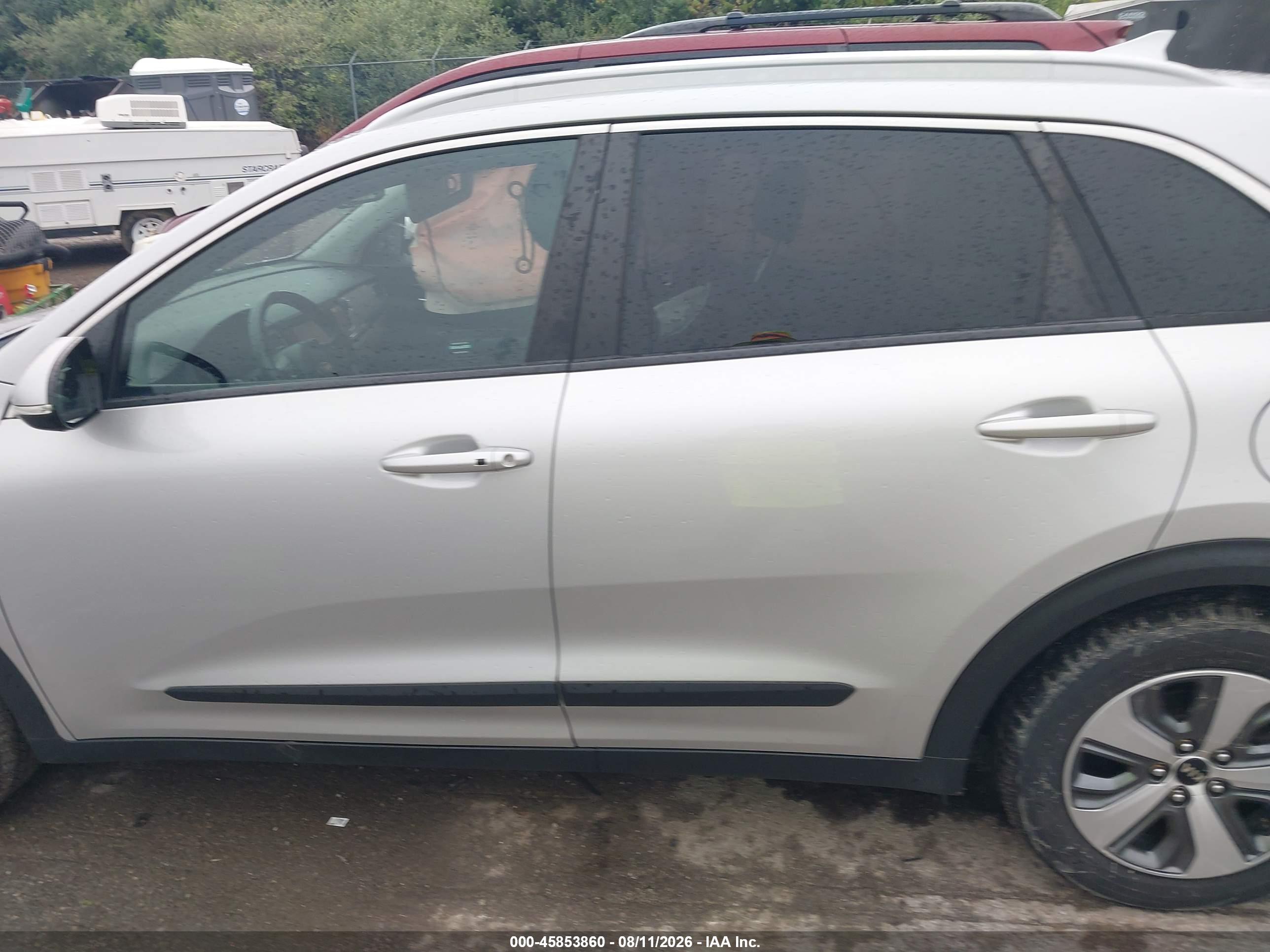 2019 KIA NIRO EX