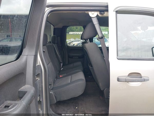 2012 CHEVROLET SILVERADO 1500 LT — I8