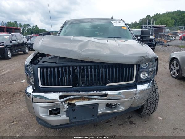 2012 CHEVROLET SILVERADO 1500 LT — I115