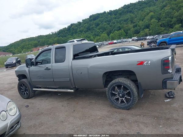 2012 CHEVROLET SILVERADO 1500 LT — I117