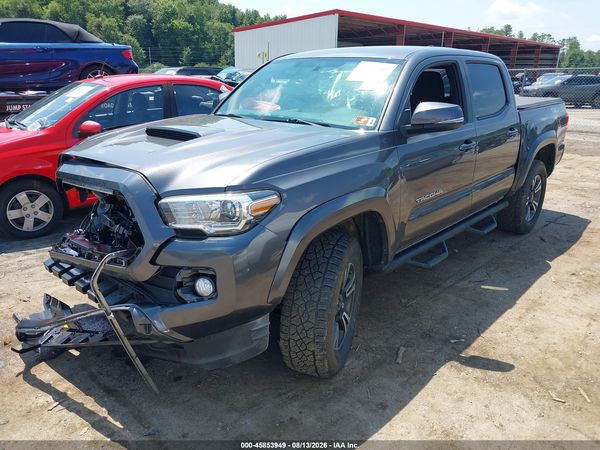 2017 TOYOTA TACOMA TRD SPORT