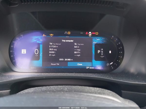 2024 VOLVO XC40 B5 CORE BRIGHT THEME