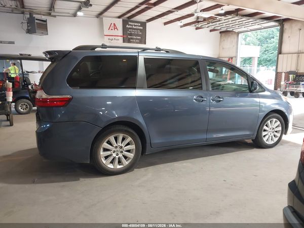 2016 TOYOTA SIENNA LE 7 PASSENGER