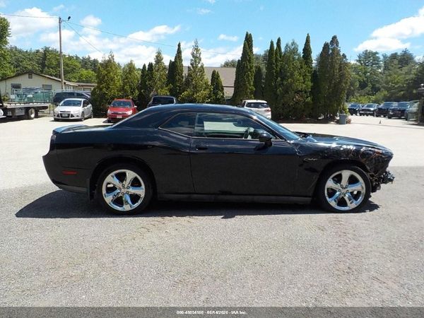 2013 DODGE CHALLENGER SXT PLUS