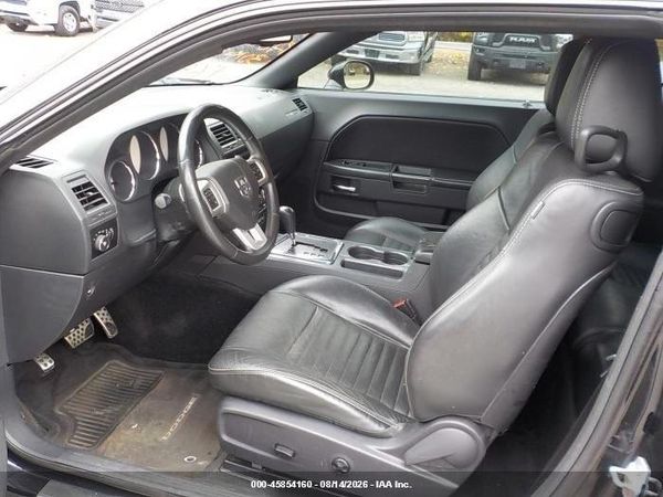 2013 DODGE CHALLENGER SXT PLUS