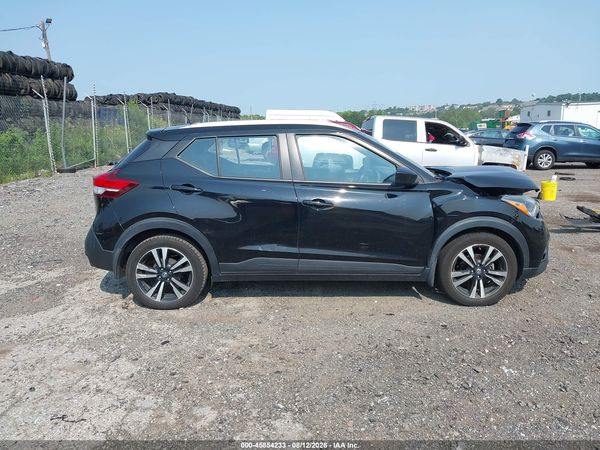 2019 NISSAN KICKS SV