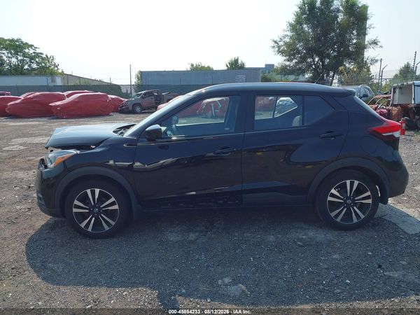 2019 NISSAN KICKS SV