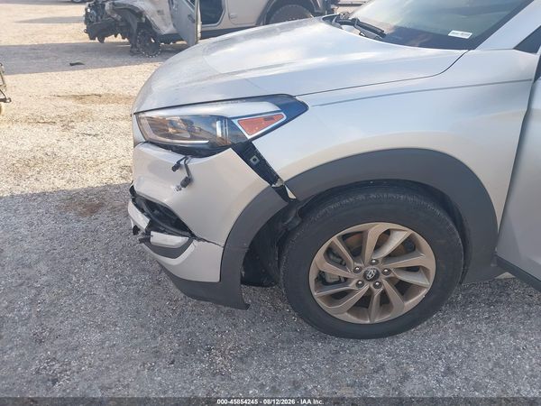 2017 HYUNDAI TUCSON SE PLUS