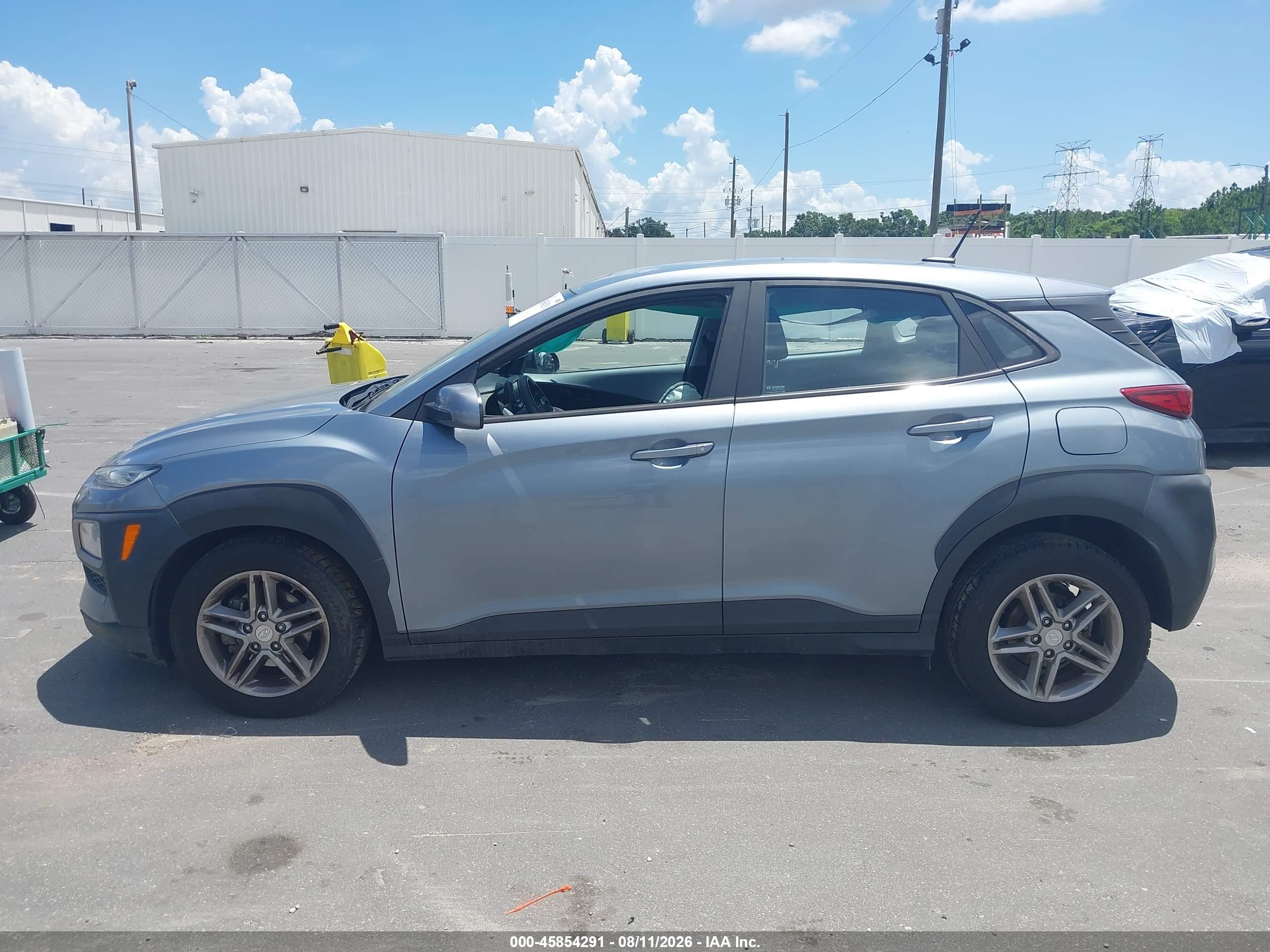 2019 HYUNDAI KONA SE