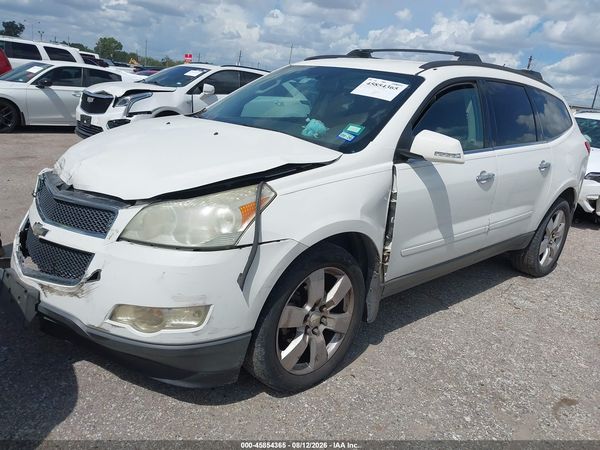 2012 CHEVROLET TRAVERSE — I2