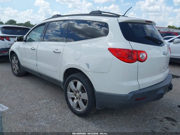 2012 CHEVROLET TRAVERSE LT W/1LT — I3