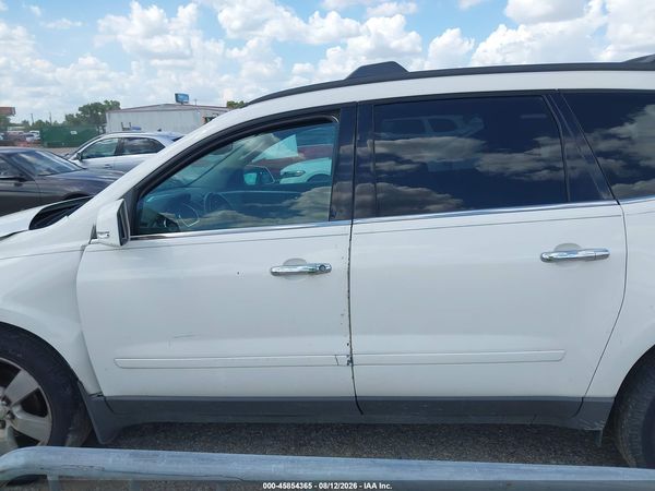 2012 CHEVROLET TRAVERSE LT W/1LT — I117