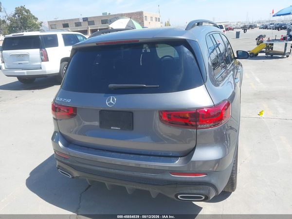 2023 MERCEDES-BENZ GLB 250 GLB250