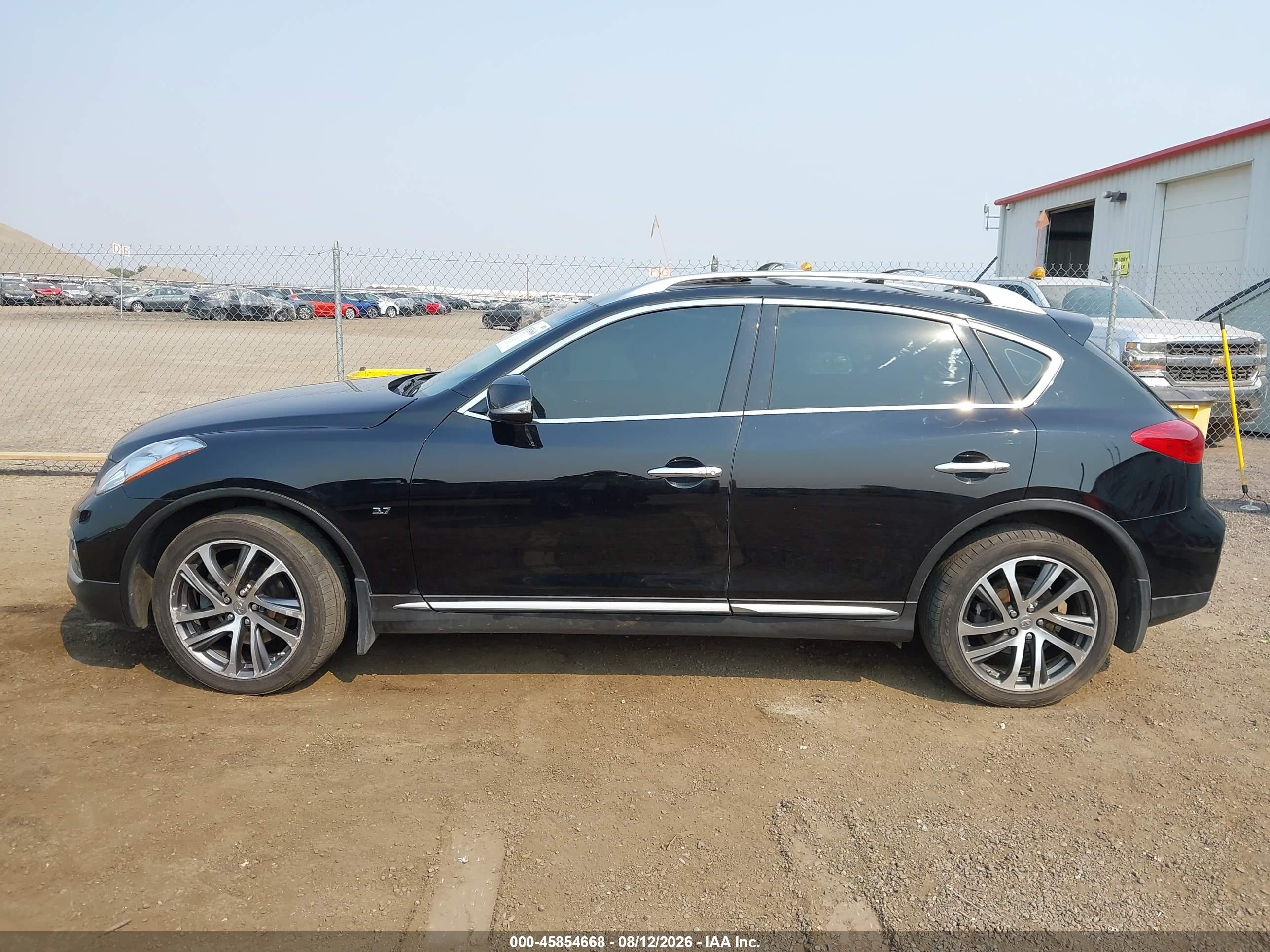 2016 INFINITI QX50