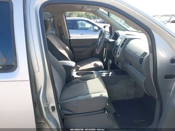 2018 NISSAN FRONTIER SV