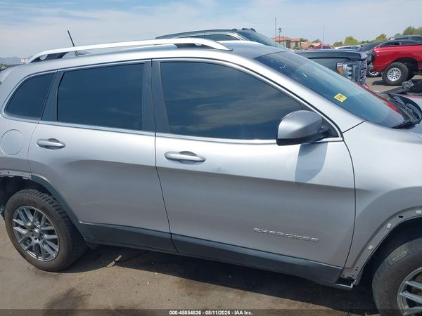 2019 JEEP CHEROKEE LATITUDE FWD