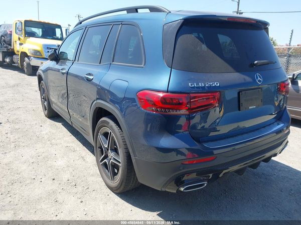 2023 MERCEDES-BENZ GLB 250 4MATIC