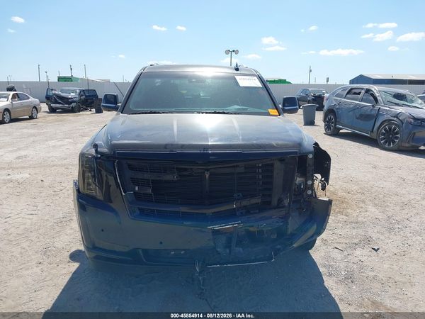 2017 CADILLAC ESCALADE LUXURY