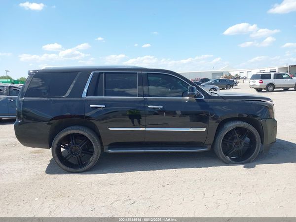 2017 CADILLAC ESCALADE LUXURY