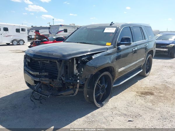 2017 CADILLAC ESCALADE LUXURY