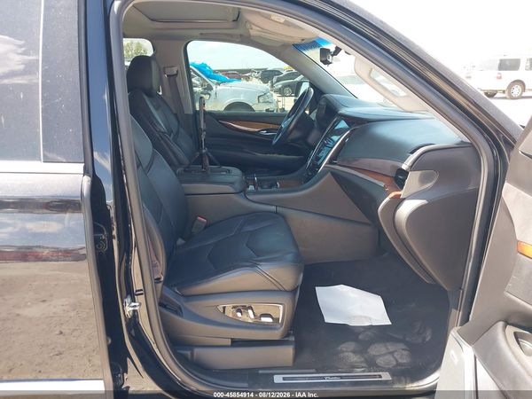 2017 CADILLAC ESCALADE LUXURY