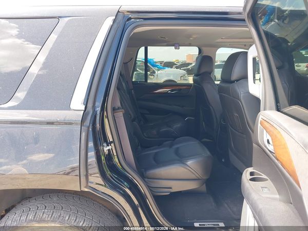 2017 CADILLAC ESCALADE LUXURY