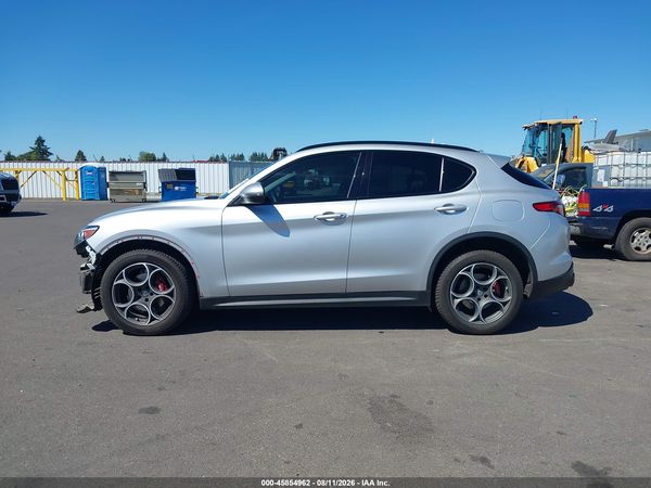 2018 ALFA ROMEO STELVIO
