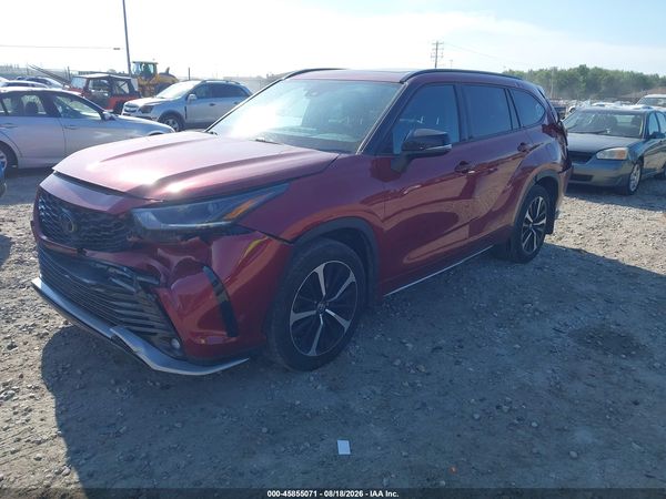 2021 TOYOTA HIGHLANDER XSE