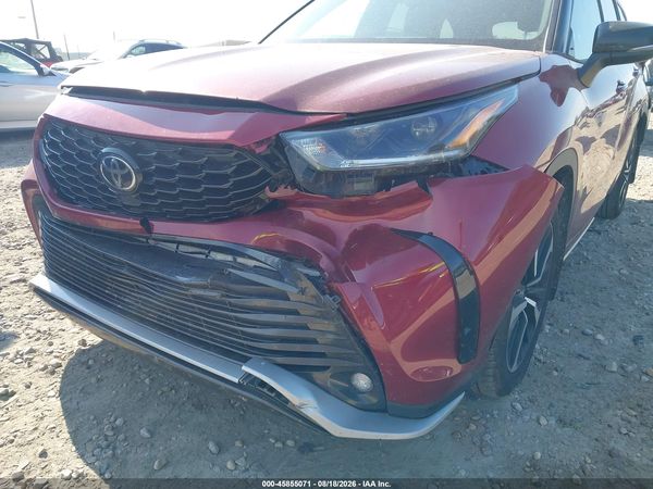 2021 TOYOTA HIGHLANDER XSE