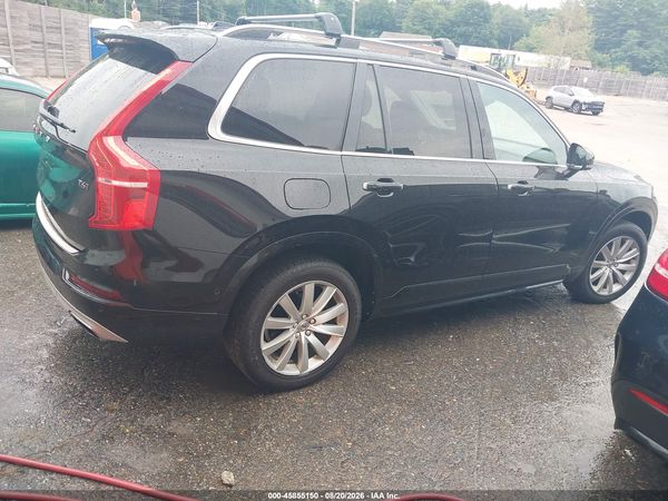 2017 VOLVO XC90 T6 MOMENTUM