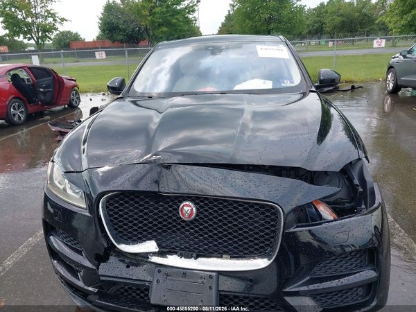 2019 JAGUAR F-PACE