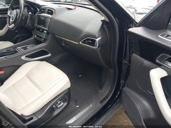 2019 JAGUAR F-PACE