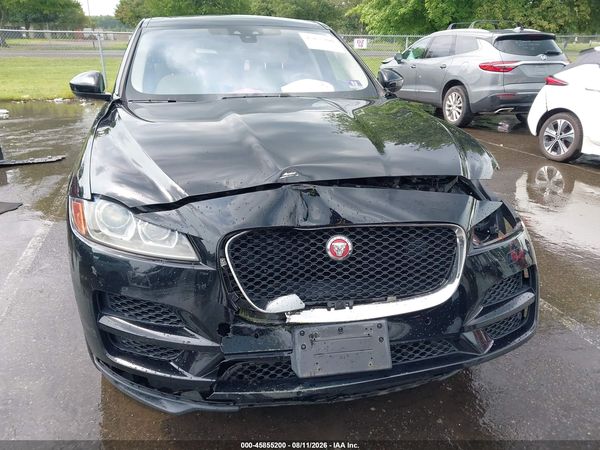 2019 JAGUAR F-PACE