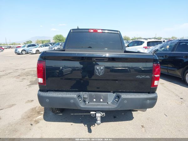 2021 RAM 1500 CLASSIC WARLOCK  4X4 6'4 BOX