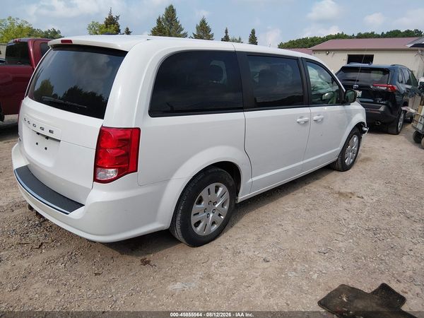 2018 DODGE GRAND CARAVAN SE