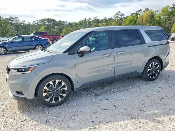 2022 KIA CARNIVAL