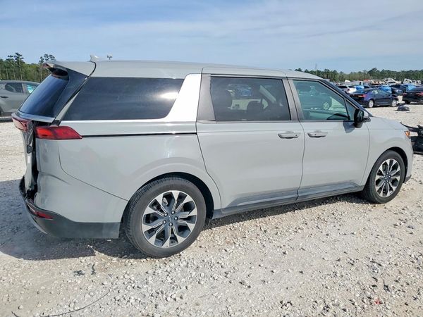 2022 KIA CARNIVAL